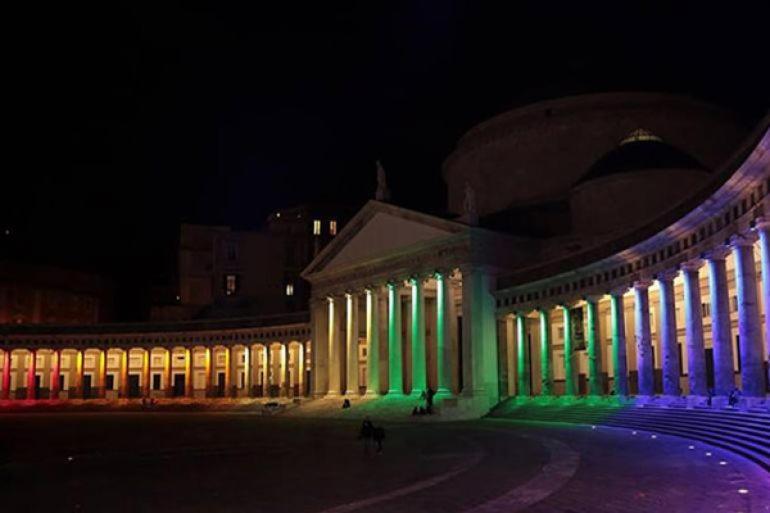 Casetta Soriano - Piazza Dante Neapel Exterior foto